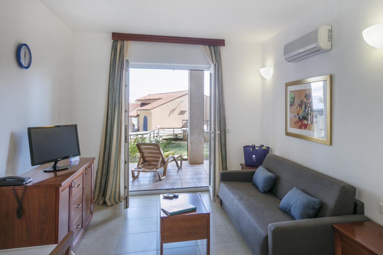 Apartments Punta Veli Lošinj Værelse billede