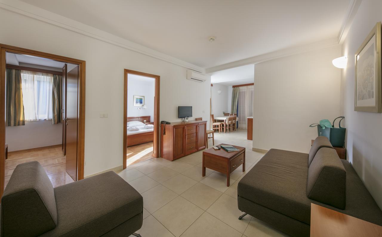 Apartments Punta Veli Lošinj Værelse billede